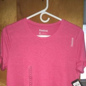 WOMEN'S REEBOK (MEDIUM)